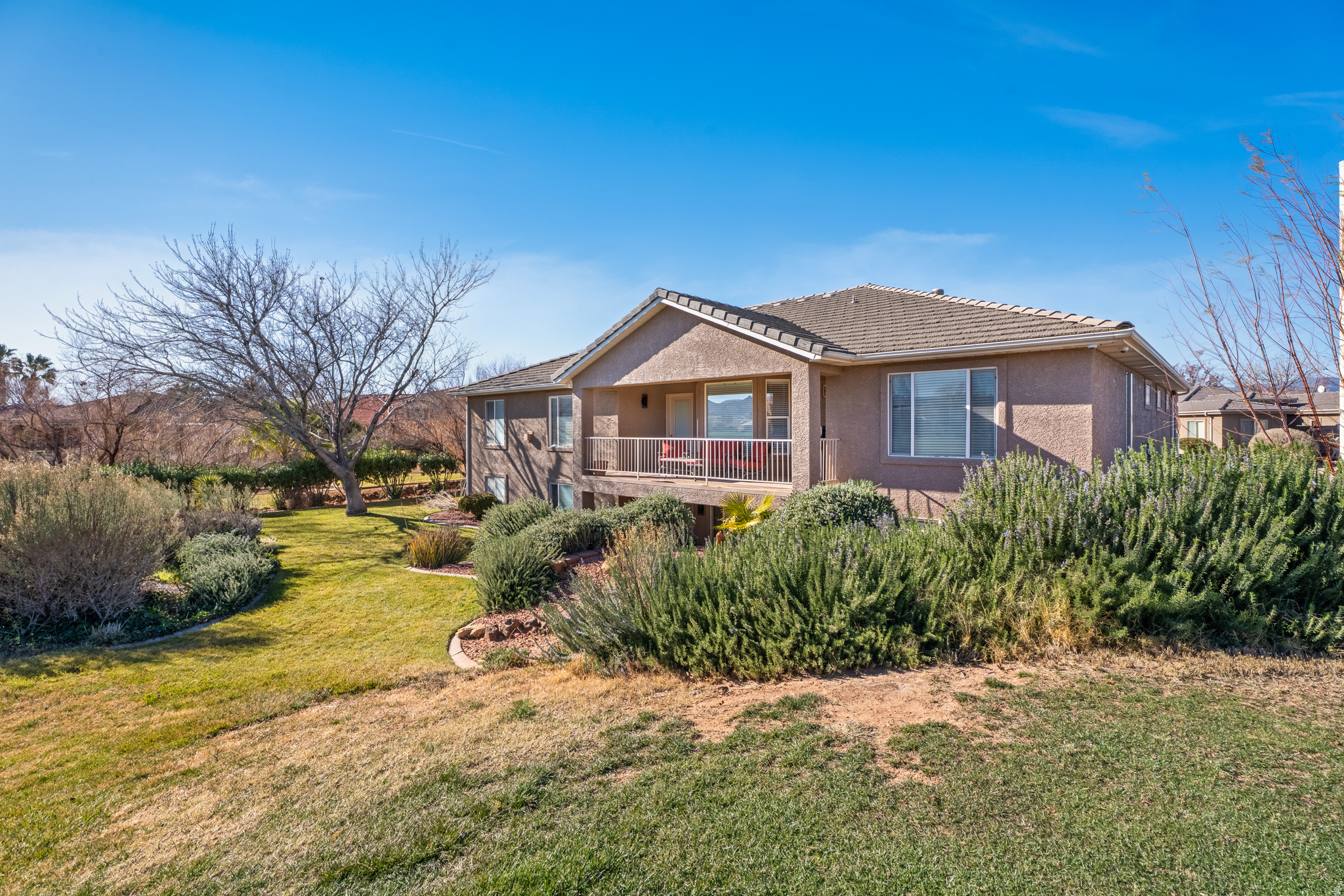 SKY MOUNTAIN - Residential