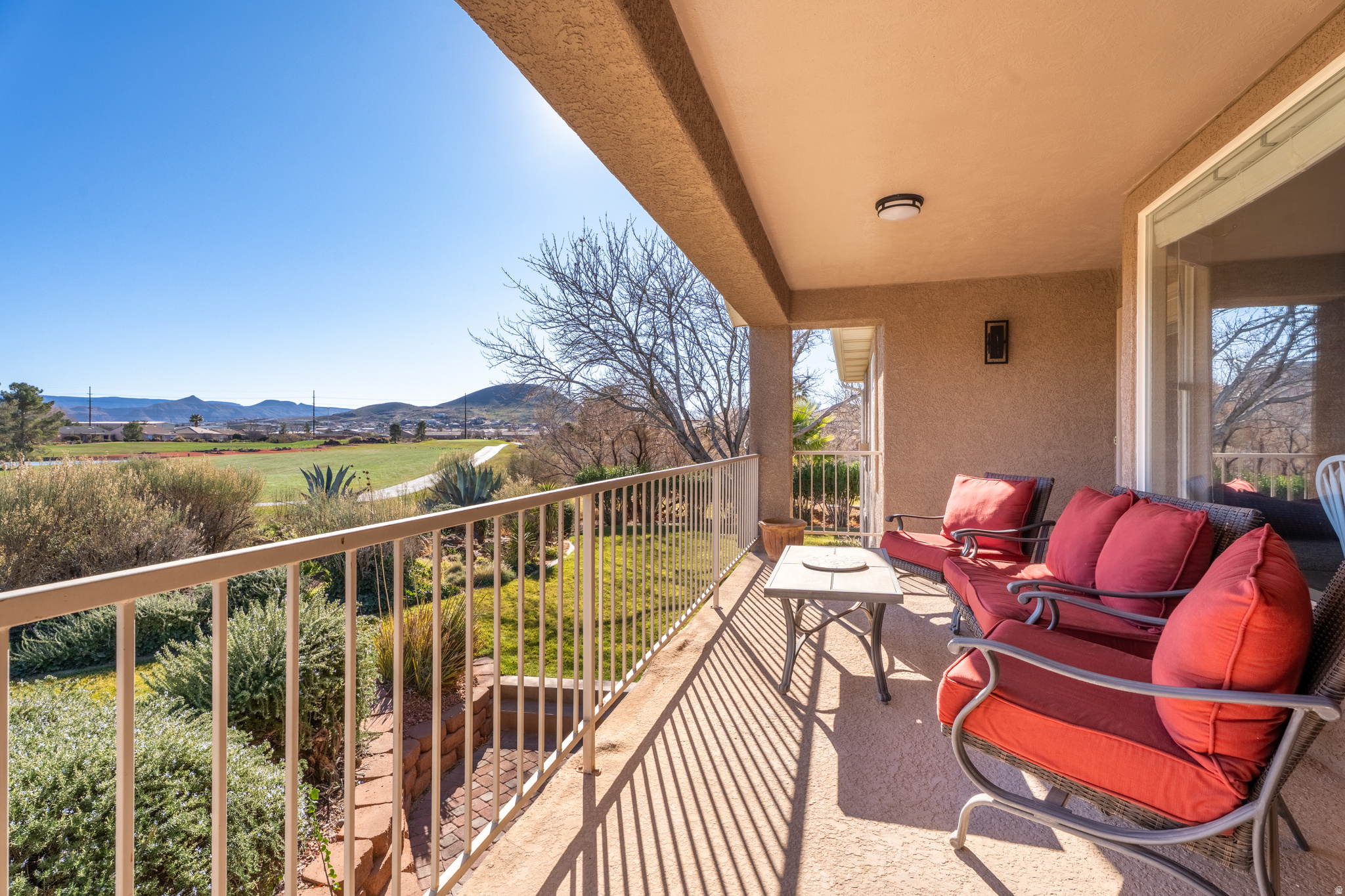 SKY MOUNTAIN - Residential