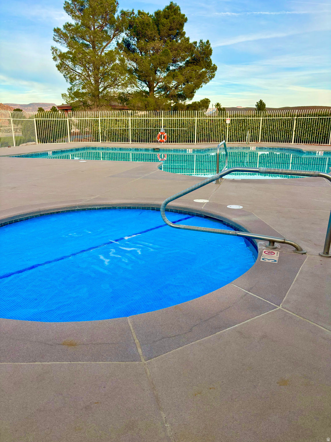 SKY MOUNTAIN - Residential