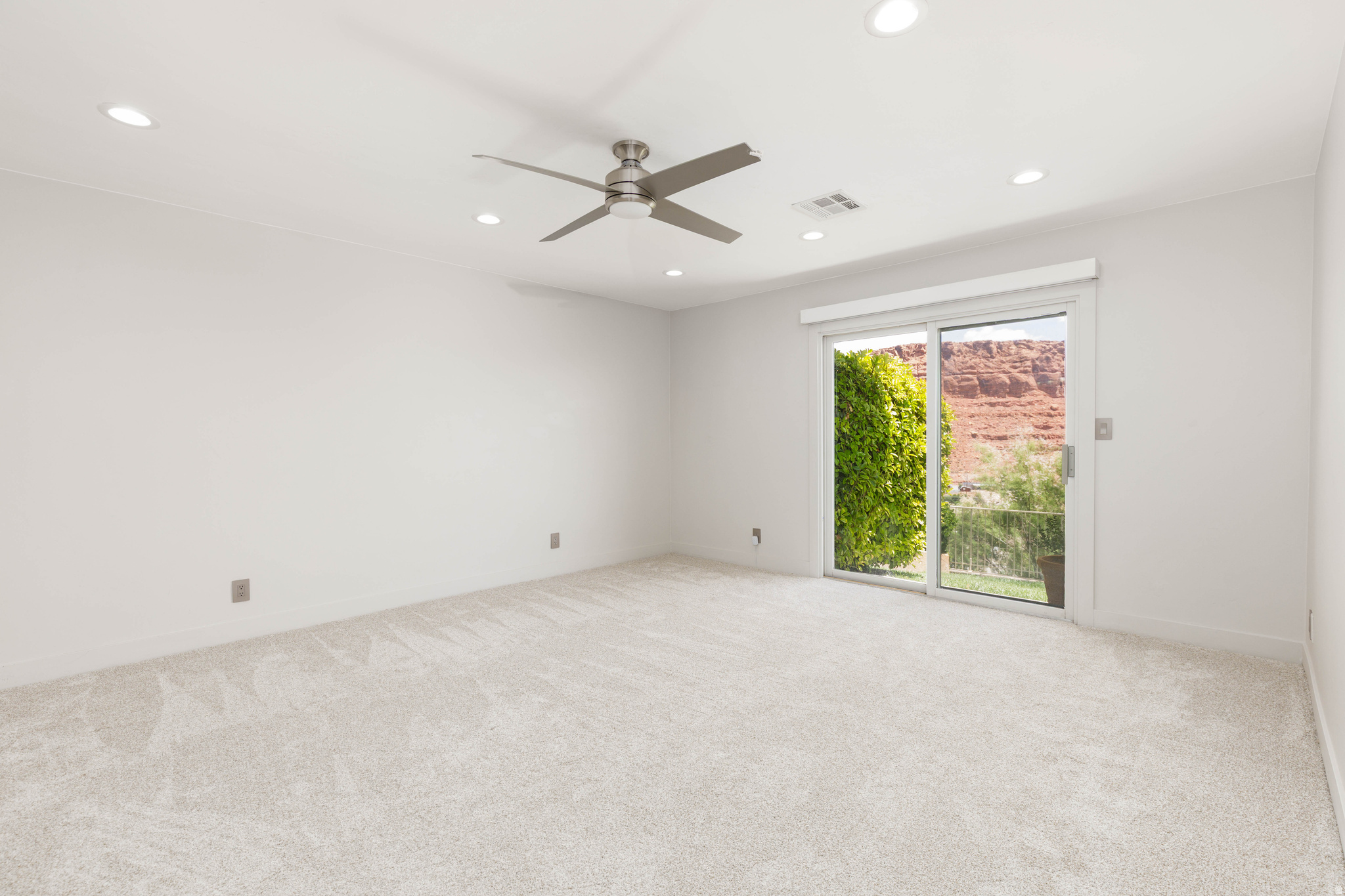 RIDGE AT ST. GEORGE - Residential