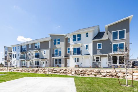 Tiny photo for 1072 S 2760 E, Spanish Fork, UT 84660 (MLS # 2097731)