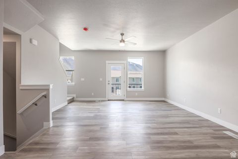 Tiny photo for 1072 S 2760 E, Spanish Fork, UT 84660 (MLS # 2097731)