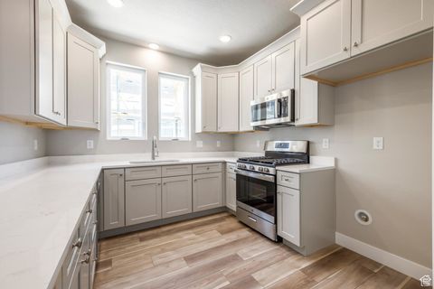 Tiny photo for 1072 S 2760 E, Spanish Fork, UT 84660 (MLS # 2097731)