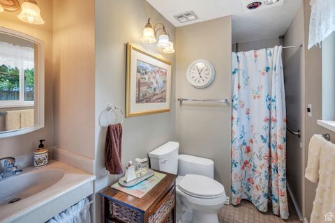 Tiny photo for 430 RIDGE LN, Payson, UT 84651 (MLS # 2119387)