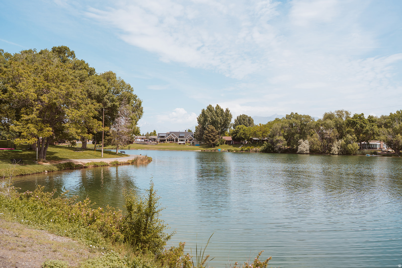 ELK VIEW - Residential