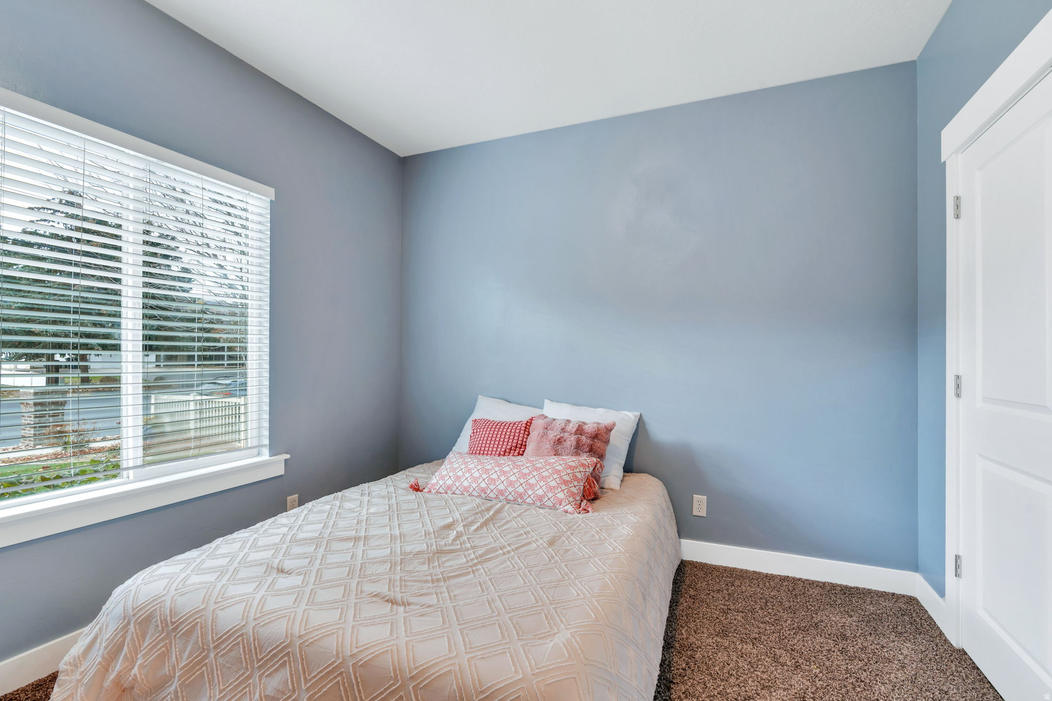 ELK VIEW - Residential