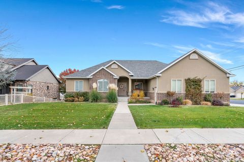 Tiny photo for 318 W 800 S, Salem, UT 84653 (MLS # 2122433)
