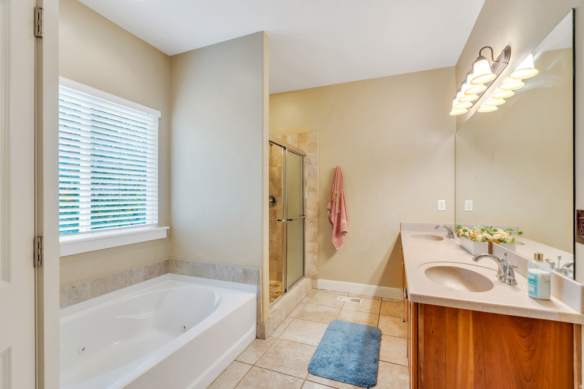 ELK VIEW - Residential