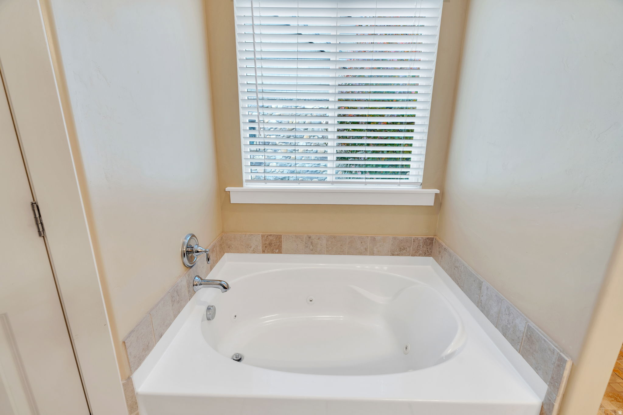 ELK VIEW - Residential