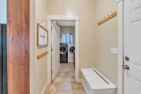 Tiny photo for 318 W 800 S, Salem, UT 84653 (MLS # 2122433)