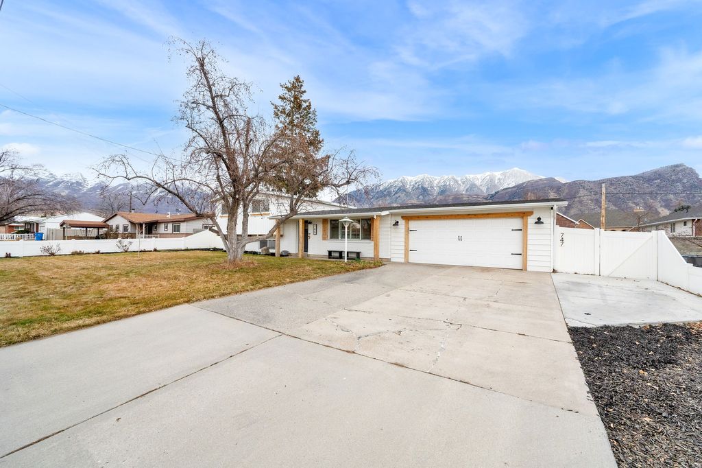 Photo of 745 S 900 E, Orem, UT 84097 (MLS # 2136824)