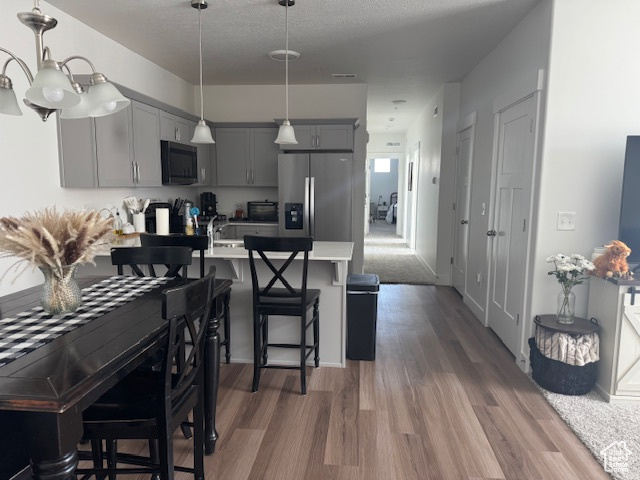 MOUNTAIN RIDGE - Residential