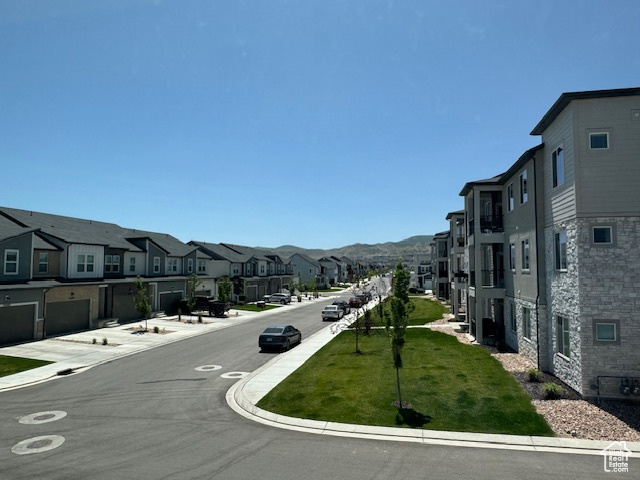 MOUNTAIN RIDGE - Residential