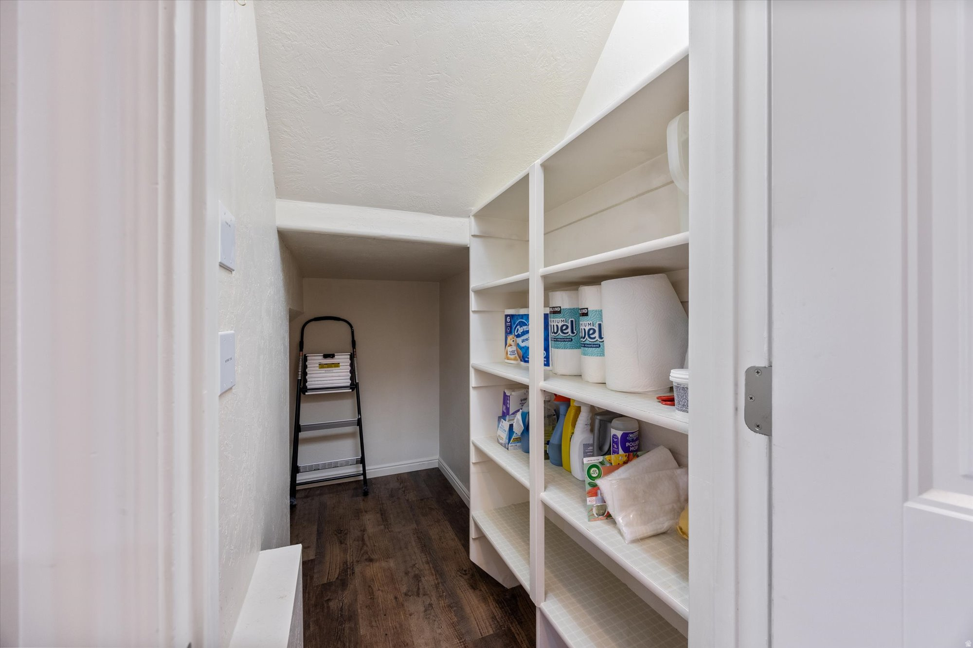 KNOWLTON - Residential