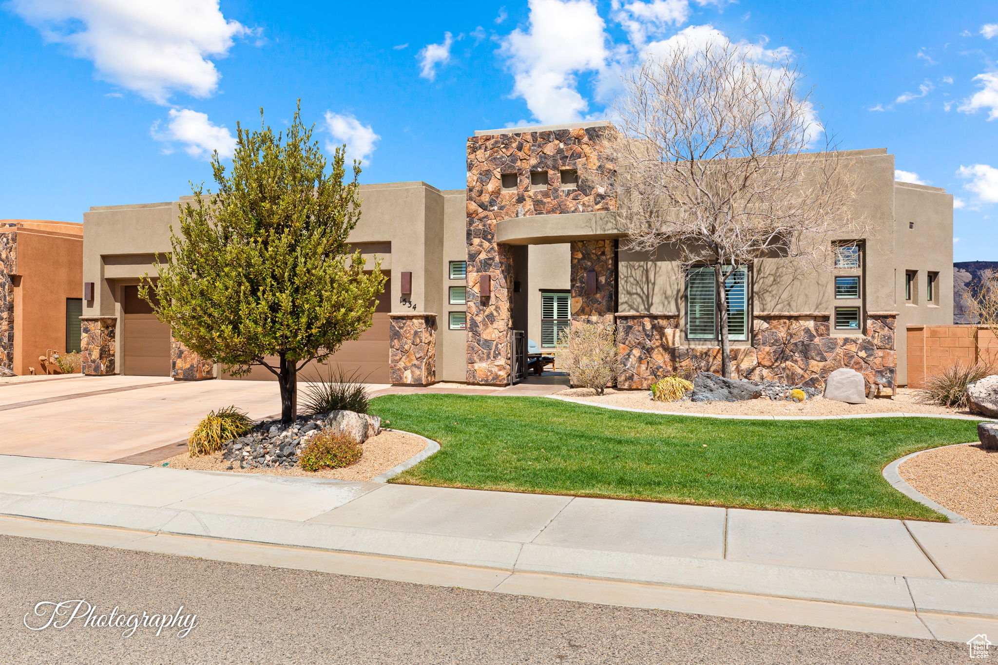 1534 W Fish Rock Rd, Saint George, Utah image 2
