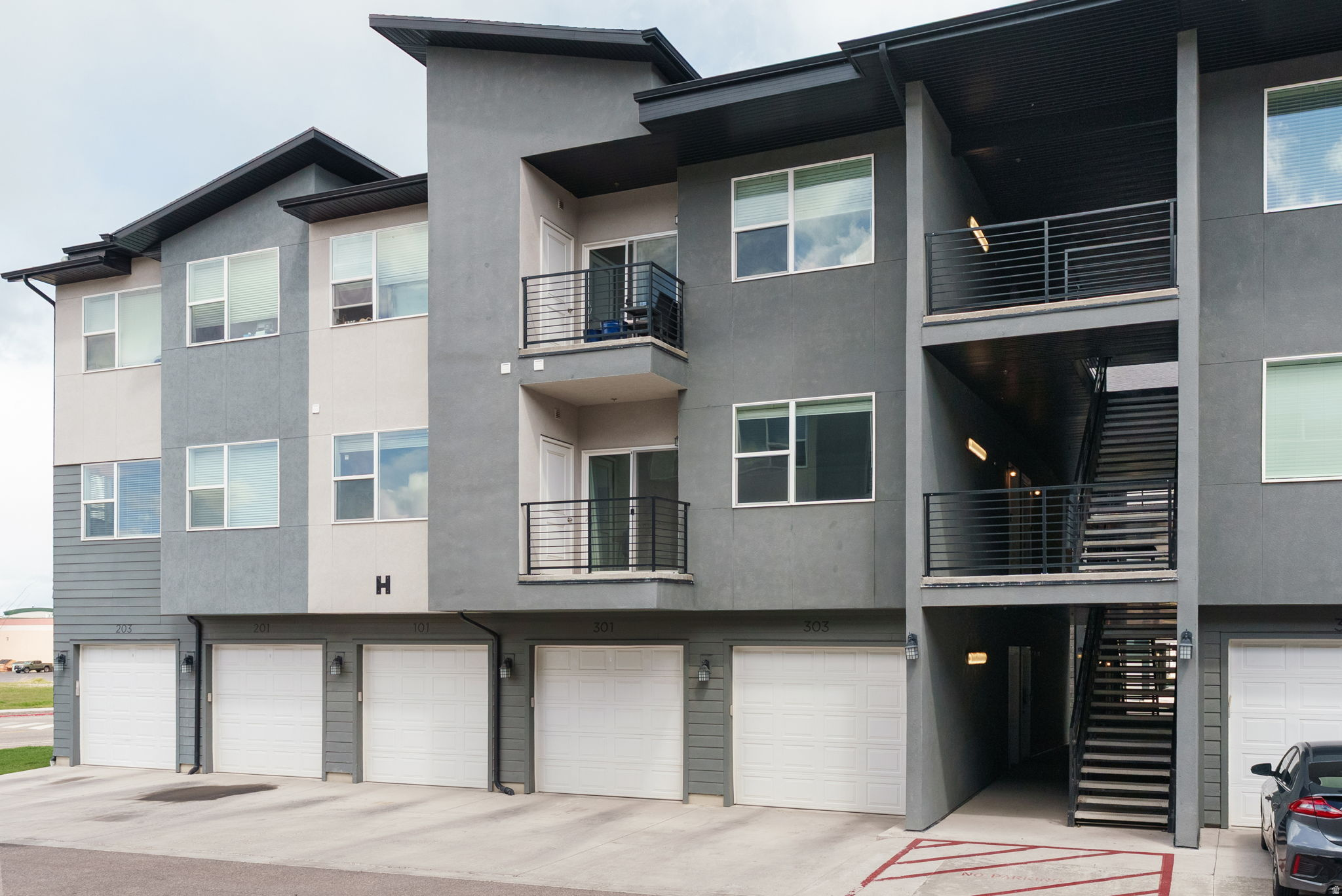 PROVIDENCE GATEWAY - Residential