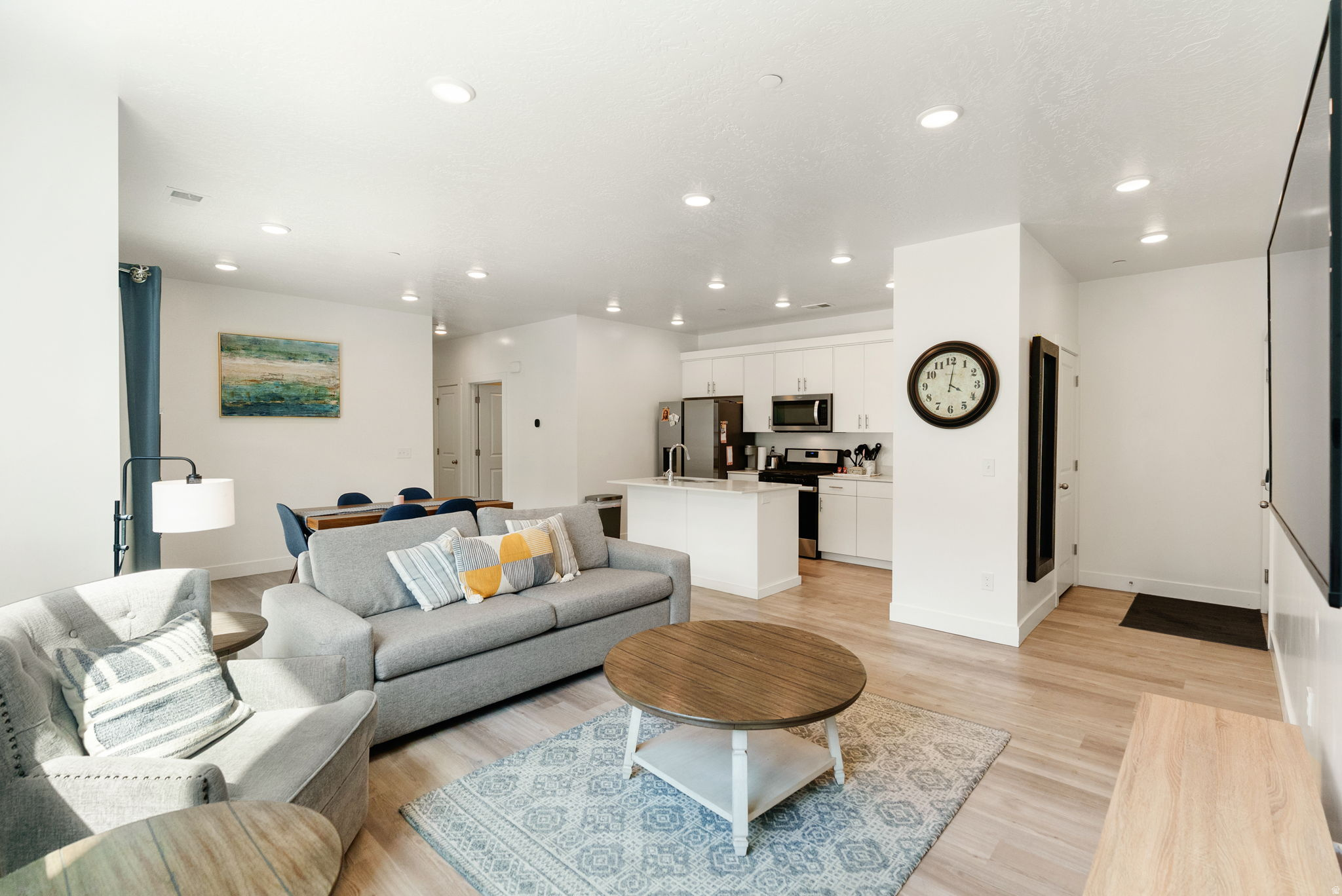 PROVIDENCE GATEWAY - Residential