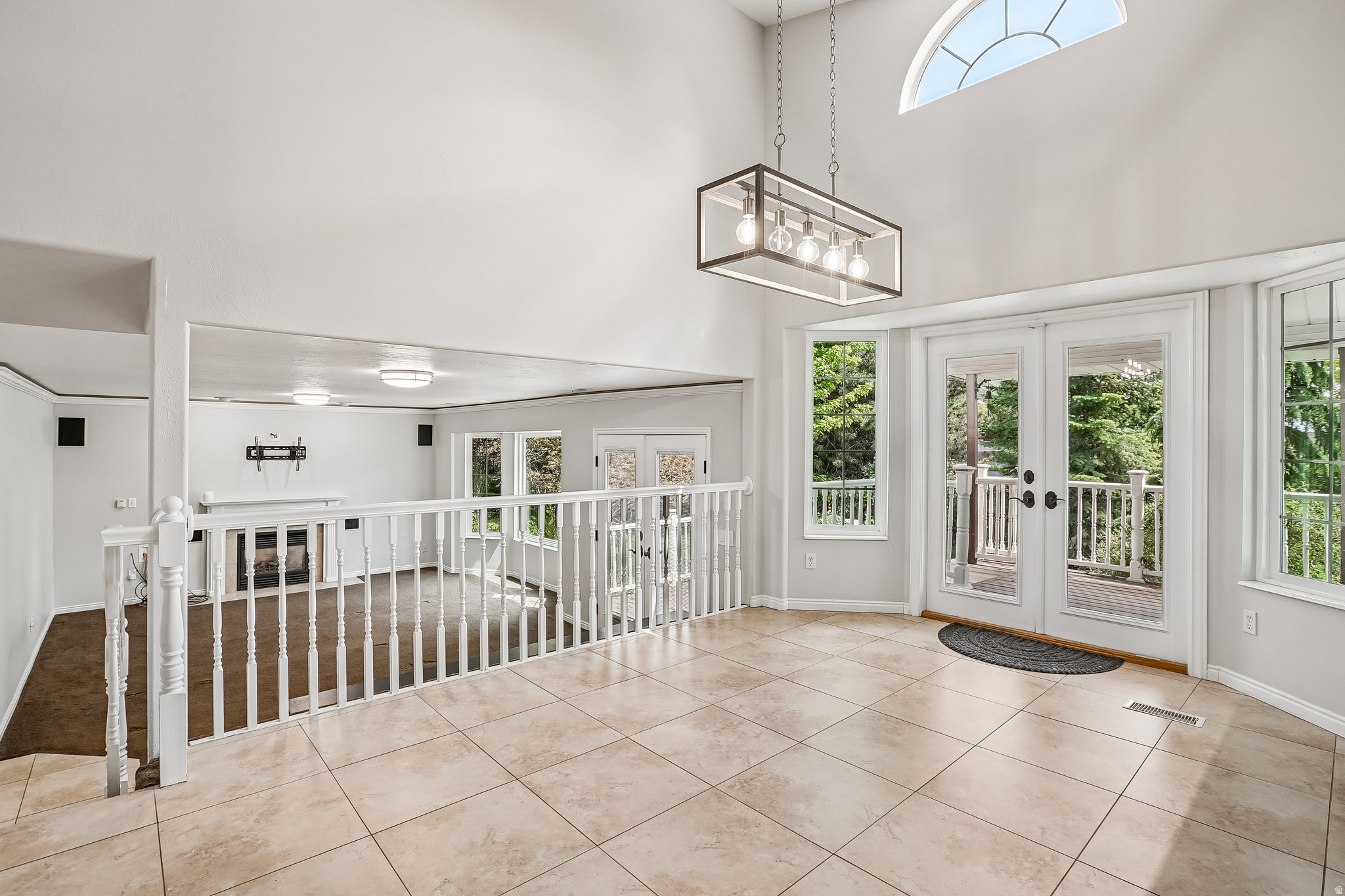 SHERWOOD HILLS - Residential