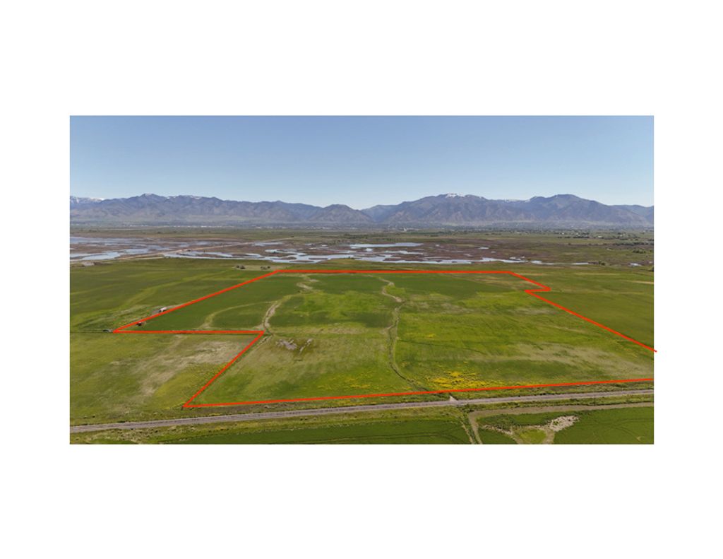 Photo of 320 N 5400 W, Mendon, UT 84325 (MLS # 2158053)