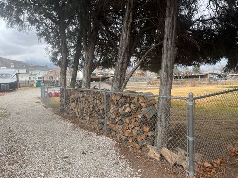 Tiny photo for 127 S 400 E, Lindon, UT 84042 (MLS # 2137141)