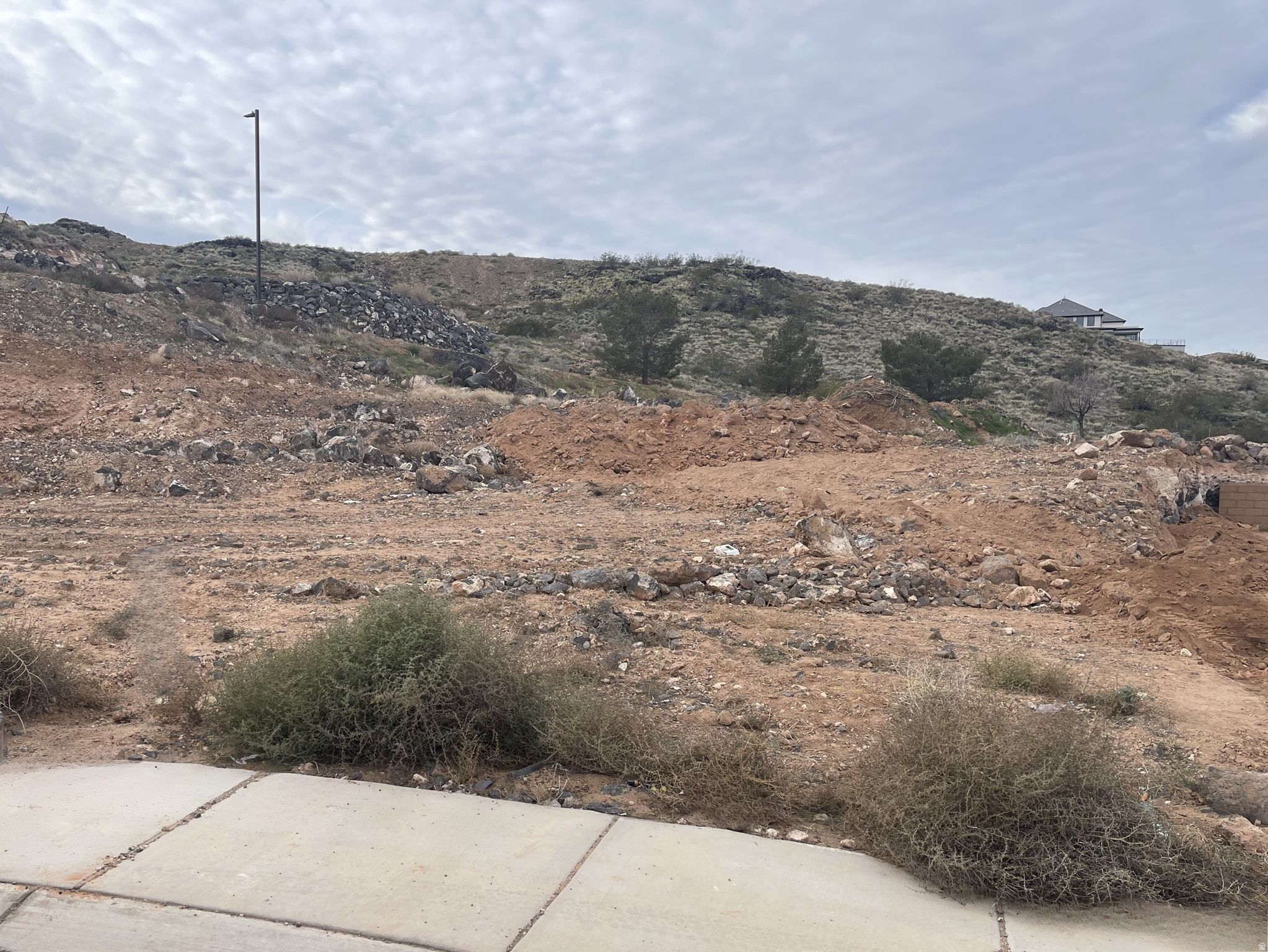 HURRICANE VIEWS - Land