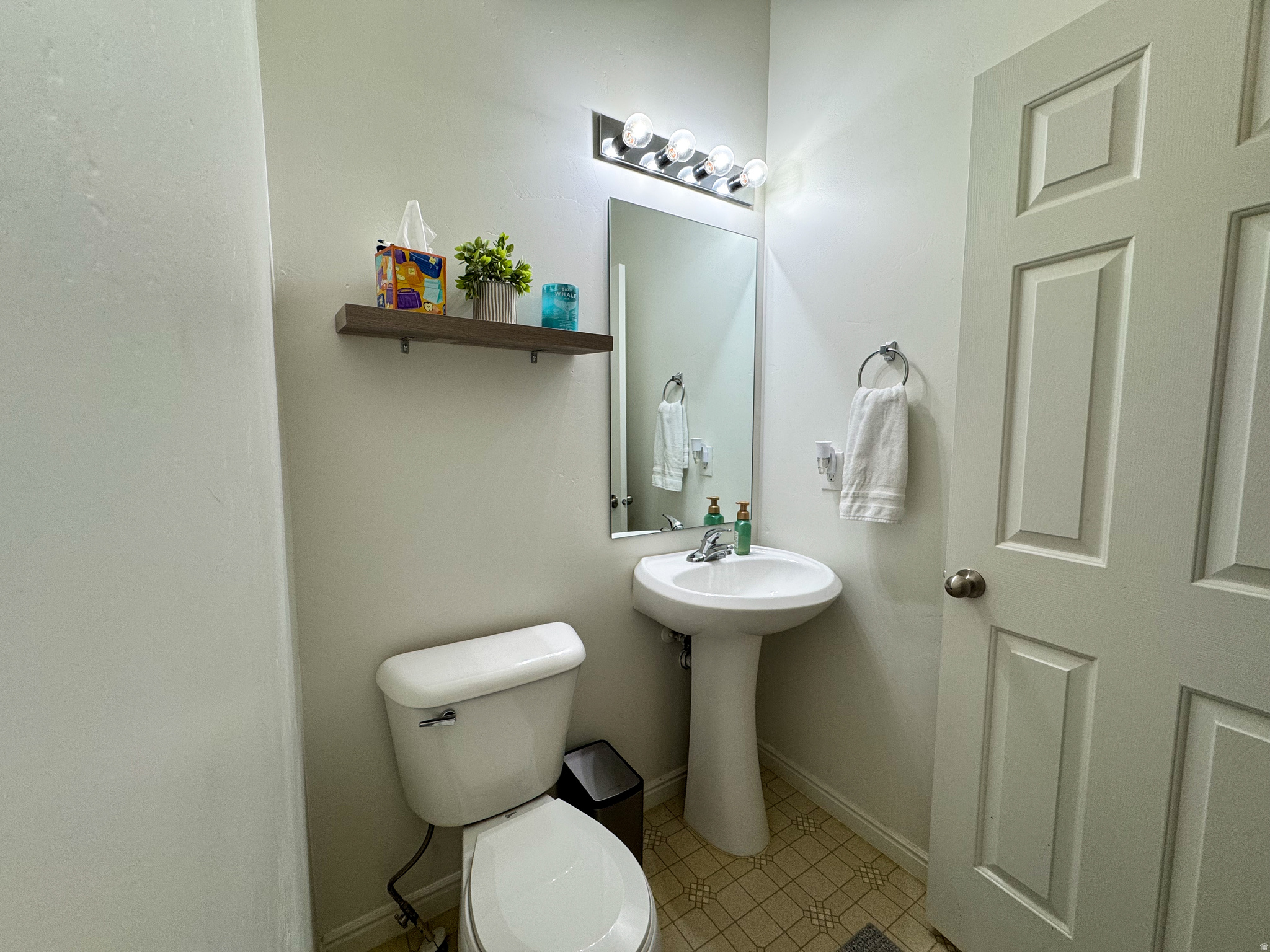 DAYBREAK - Residential