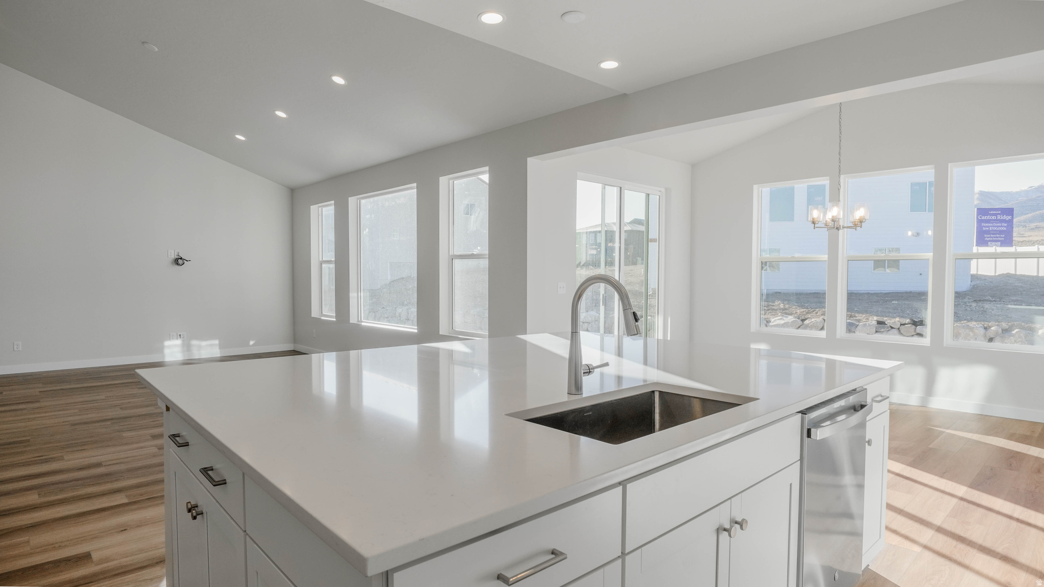 CANTON RIDGE - Residential