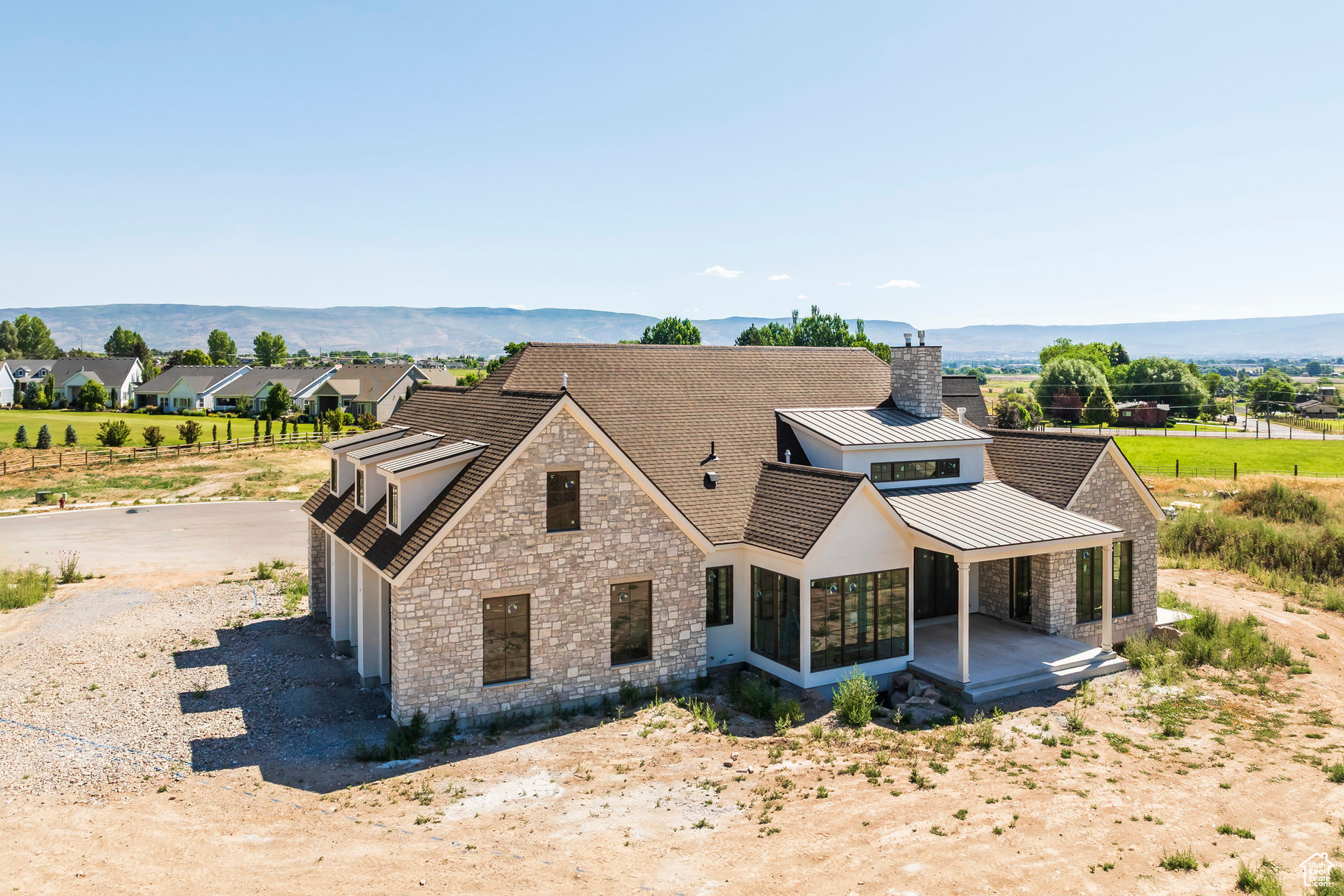 SADDLECREEK - Residential