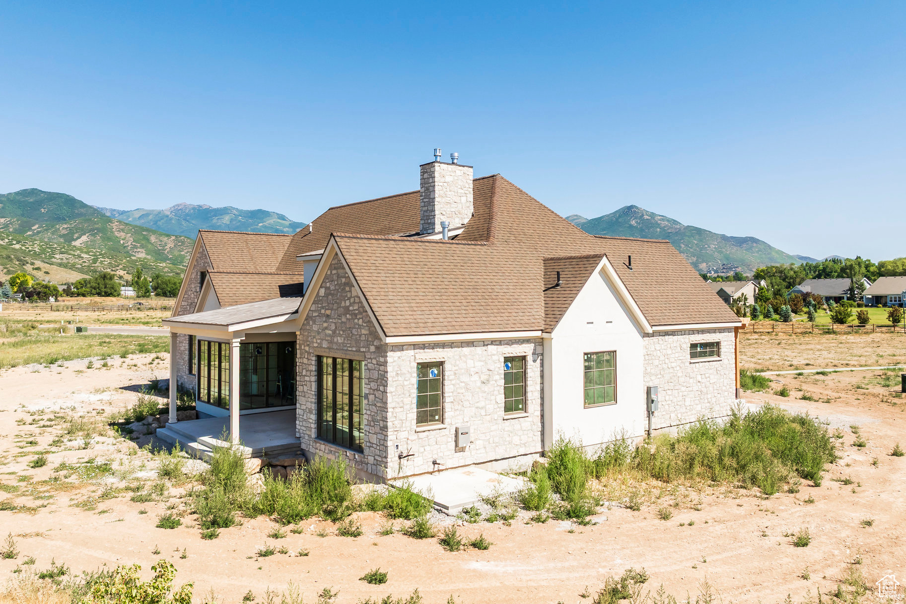 SADDLECREEK - Residential