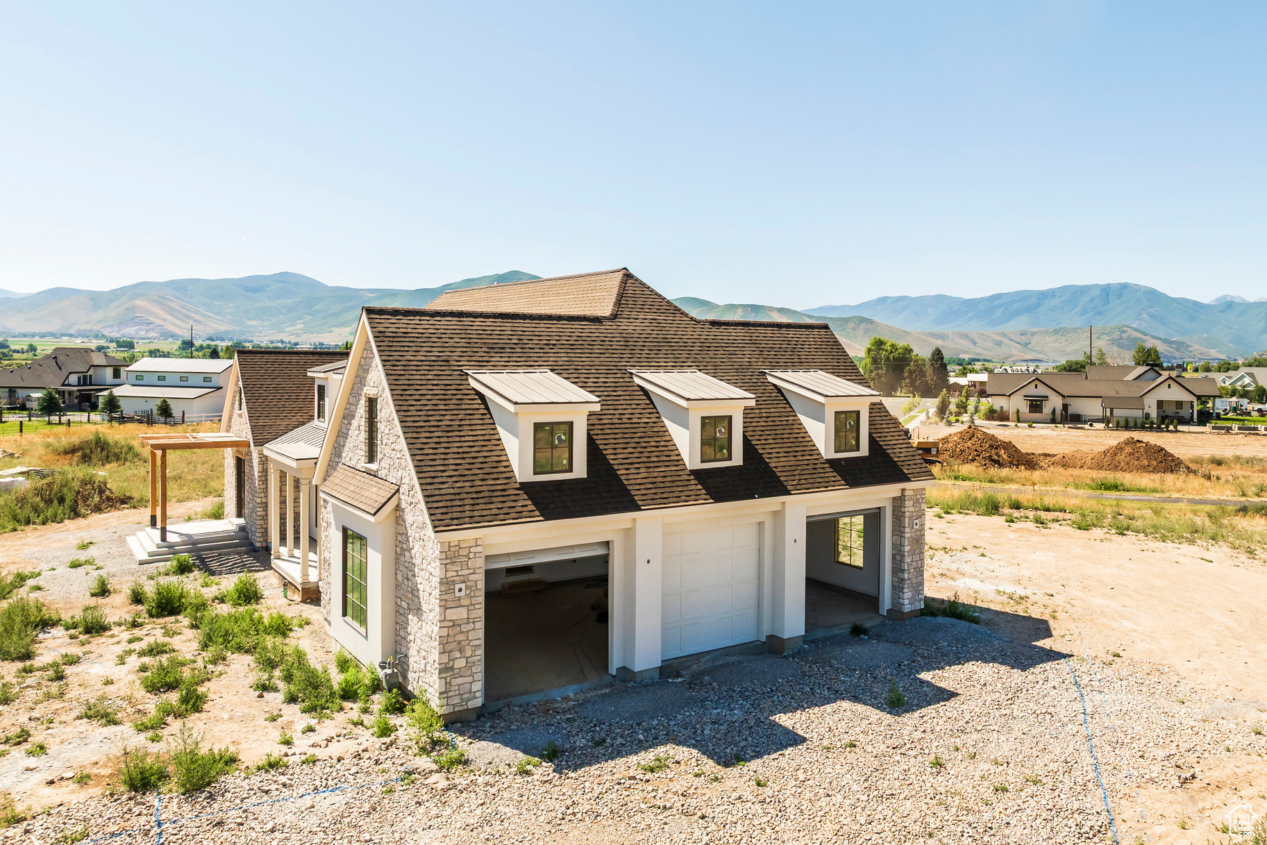 SADDLECREEK - Residential