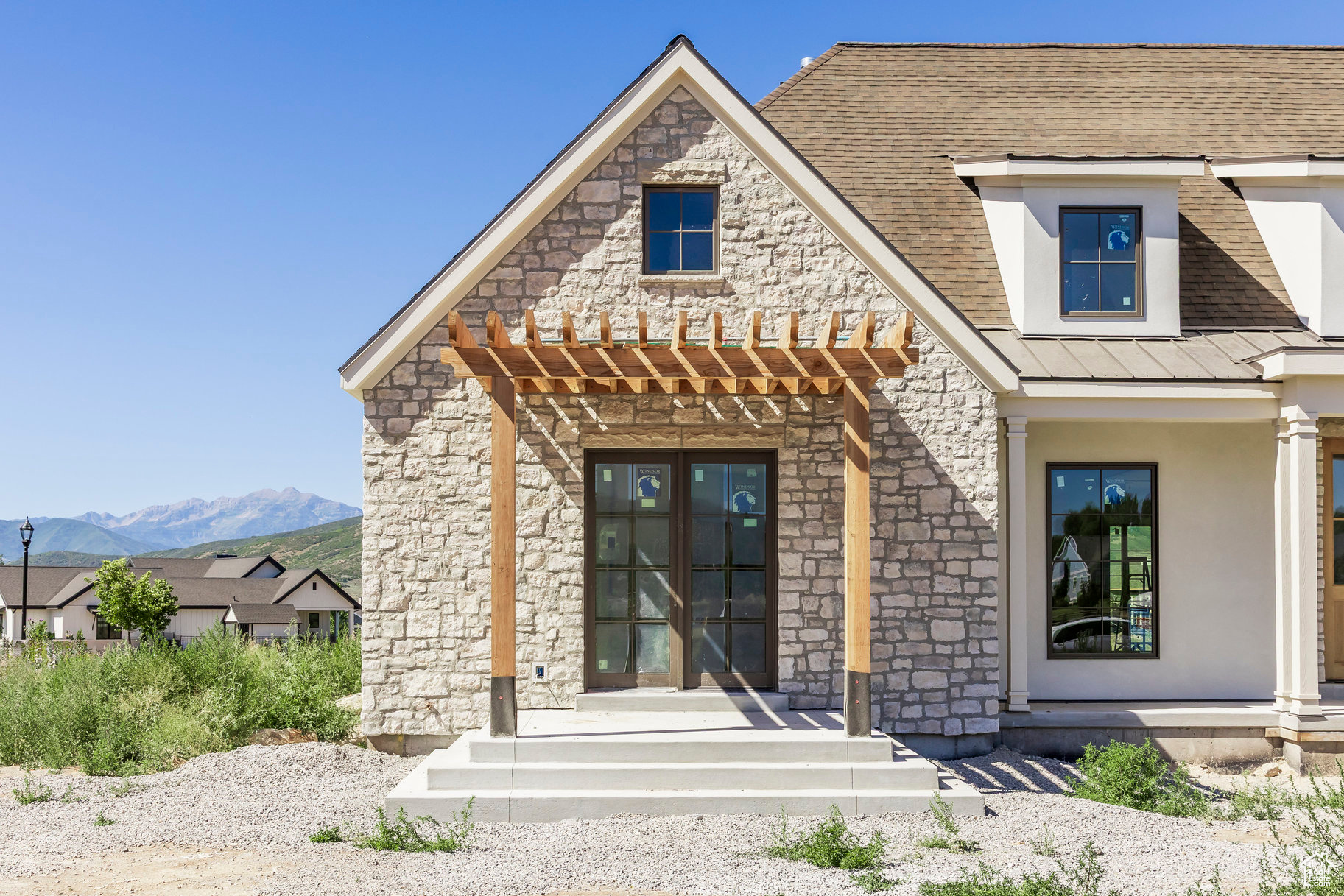 SADDLECREEK - Residential
