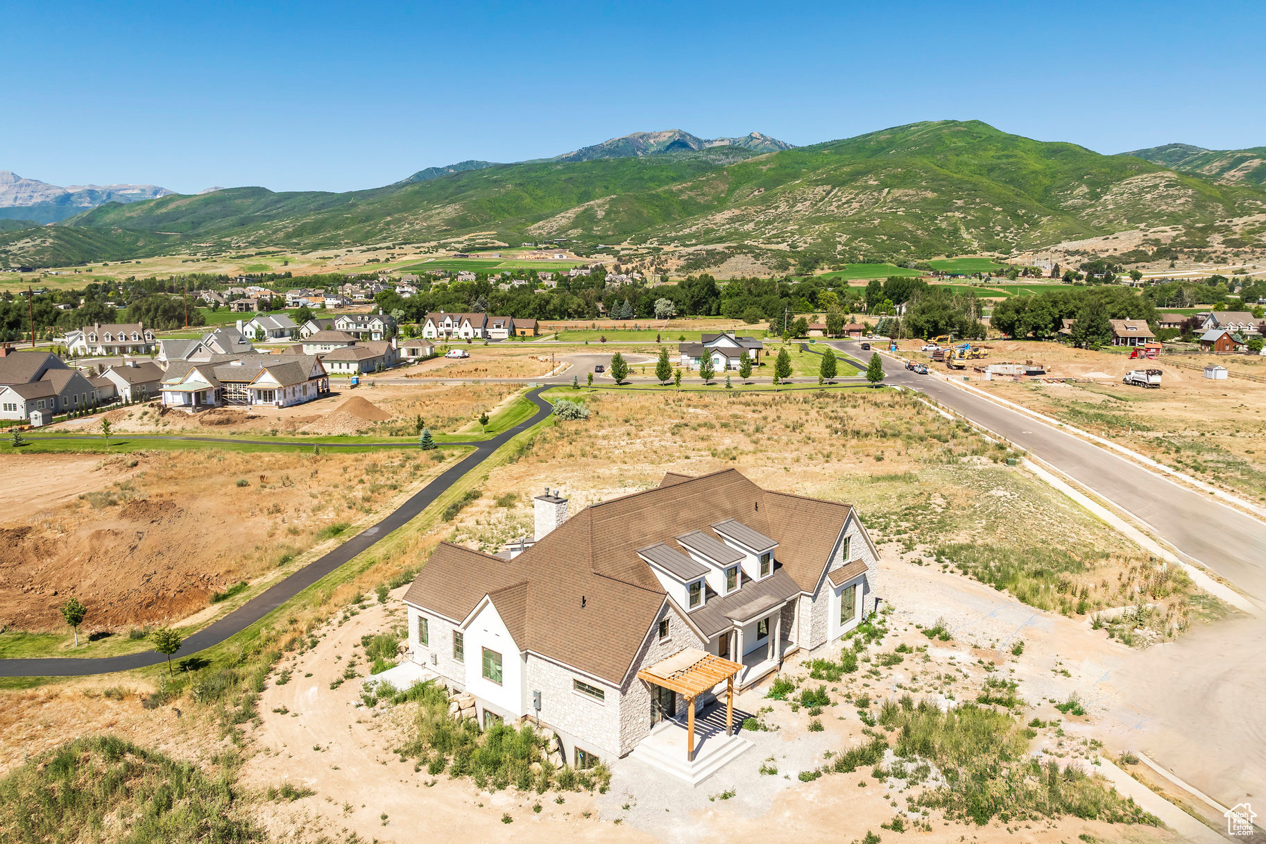 SADDLECREEK - Residential