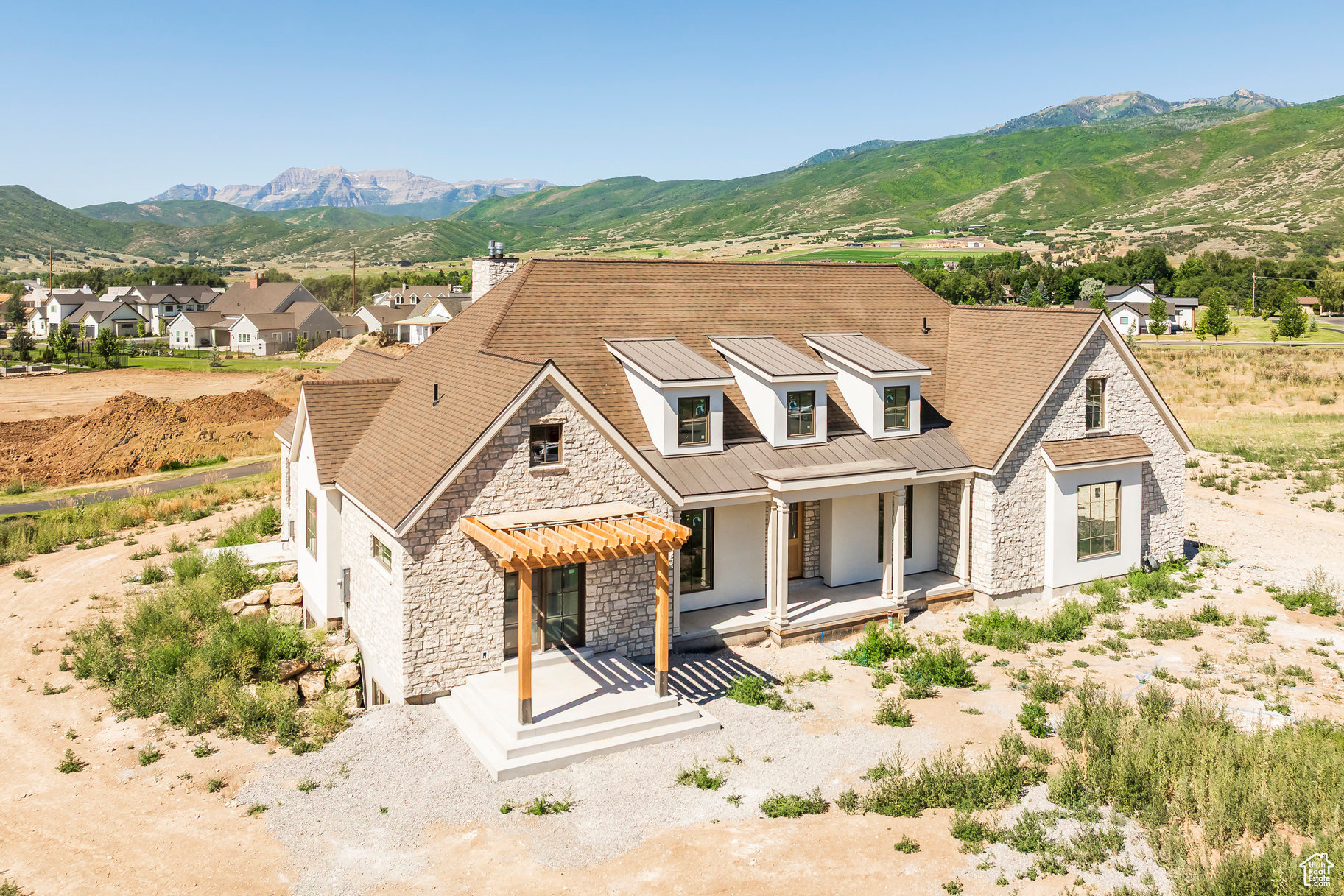 SADDLECREEK - Residential