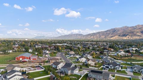 Tiny photo for 2226 S BETSYS WAY, Kaysville, UT 84037 (MLS # 2115626)