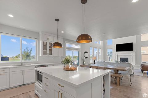 Tiny photo for 2226 S BETSYS WAY, Kaysville, UT 84037 (MLS # 2115626)