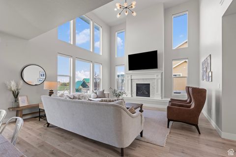 Tiny photo for 2226 S BETSYS WAY, Kaysville, UT 84037 (MLS # 2115626)