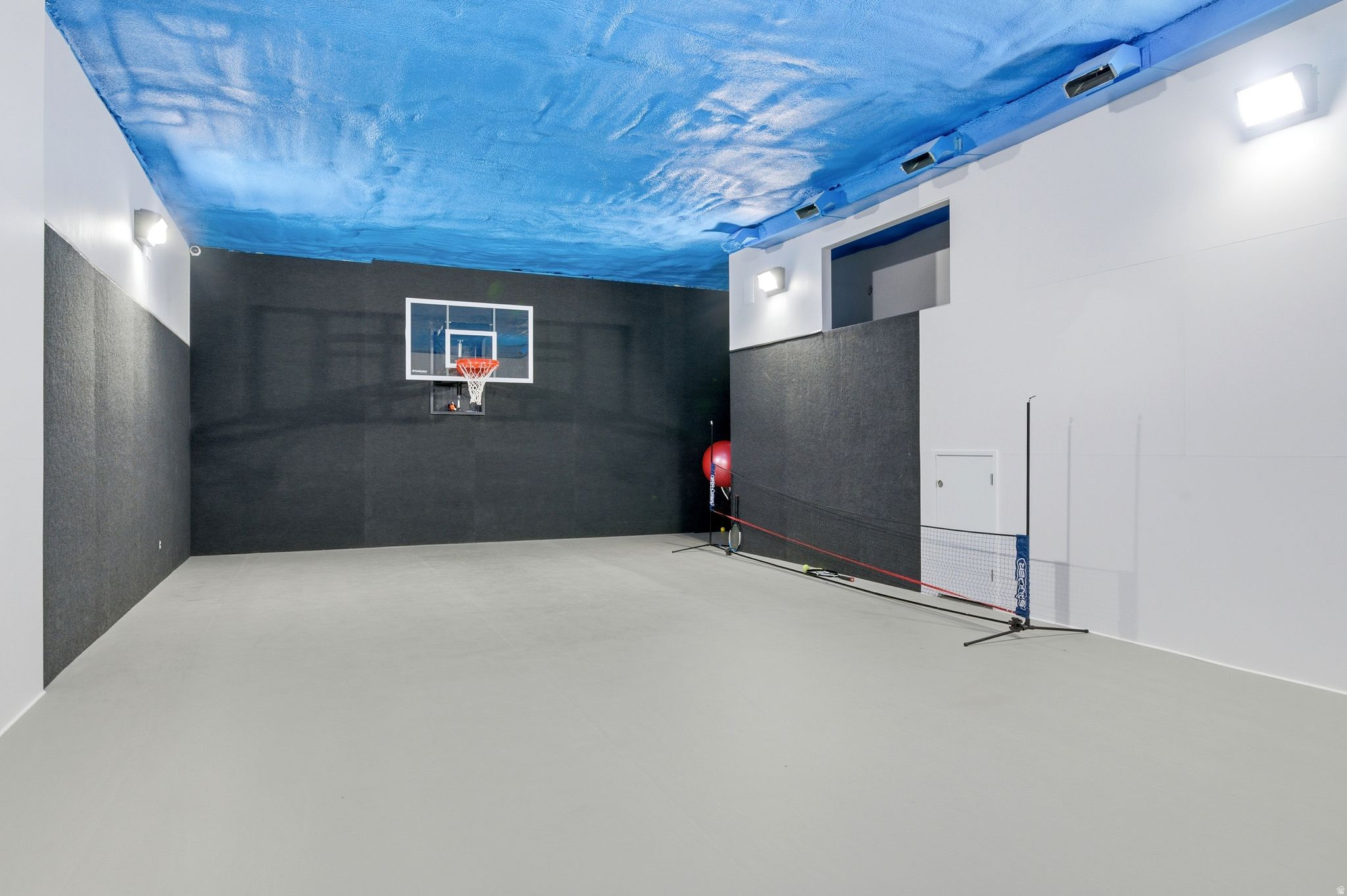 NORTH POINT VIEW - Residential