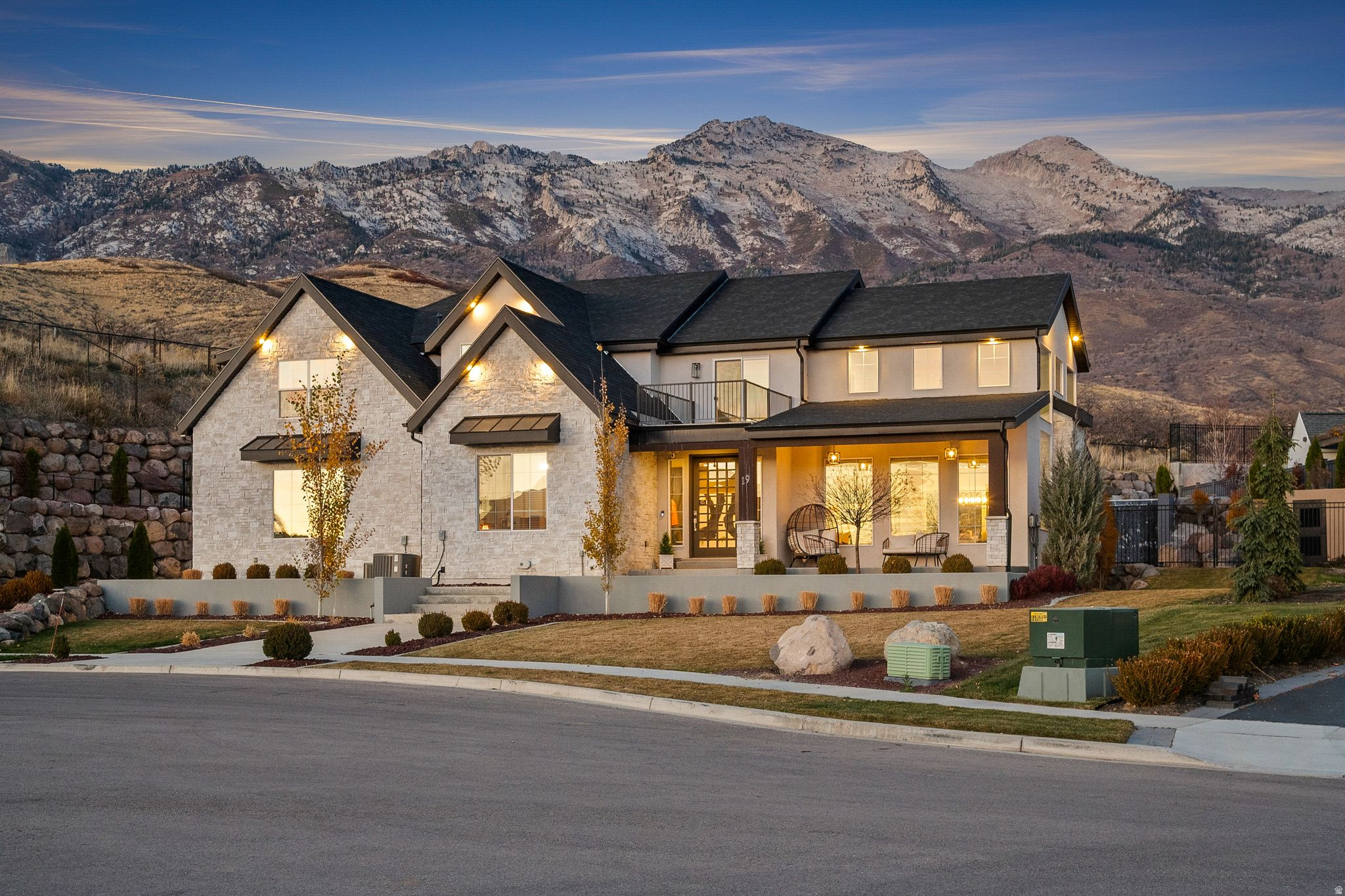 NORTH POINT VIEW - Residential