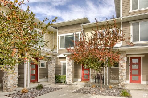 Tiny photo for 1807 W IKAROS LN, South Jordan, UT 84095 (MLS # 2119270)