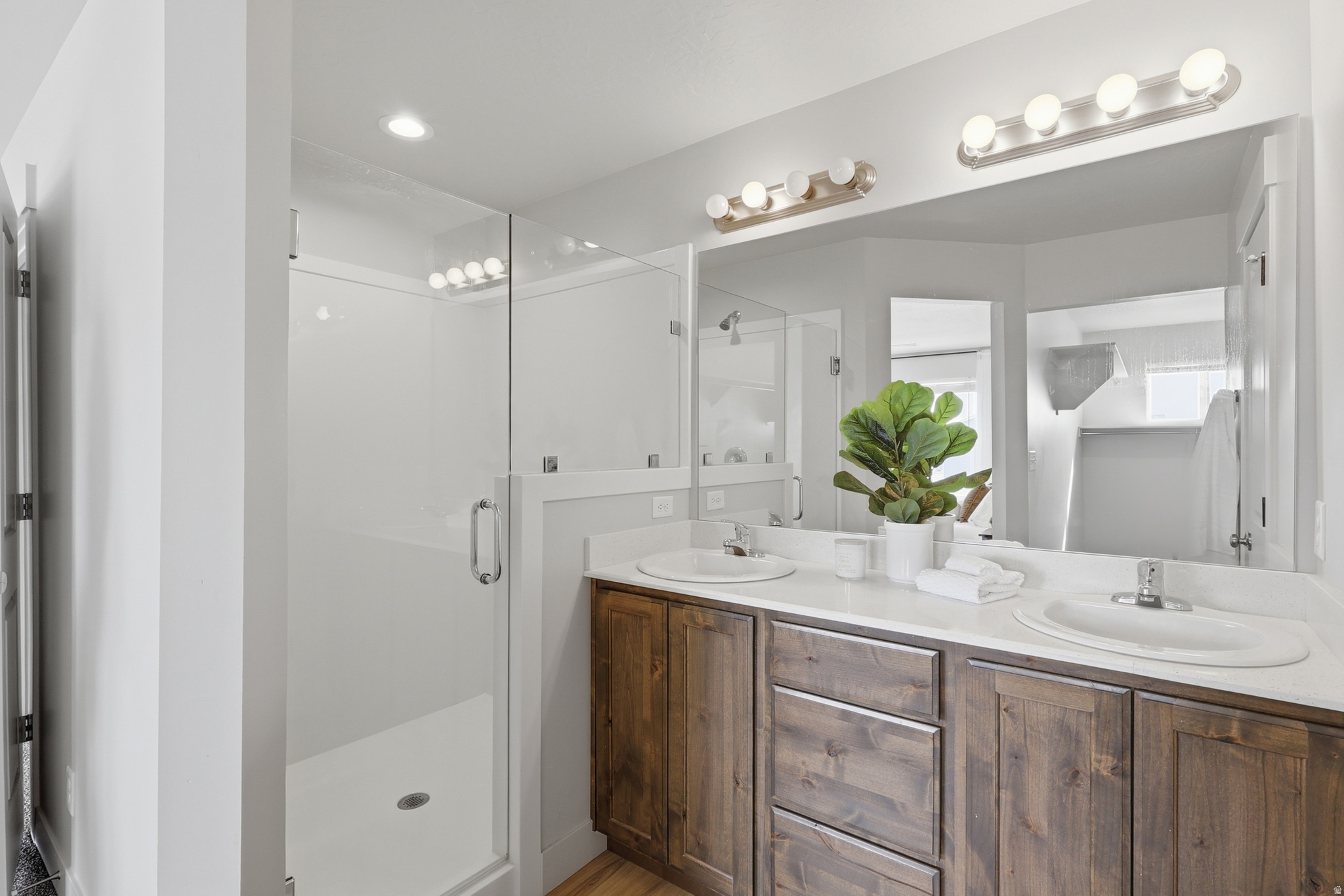 MAPLETON VILLAGE - Residential