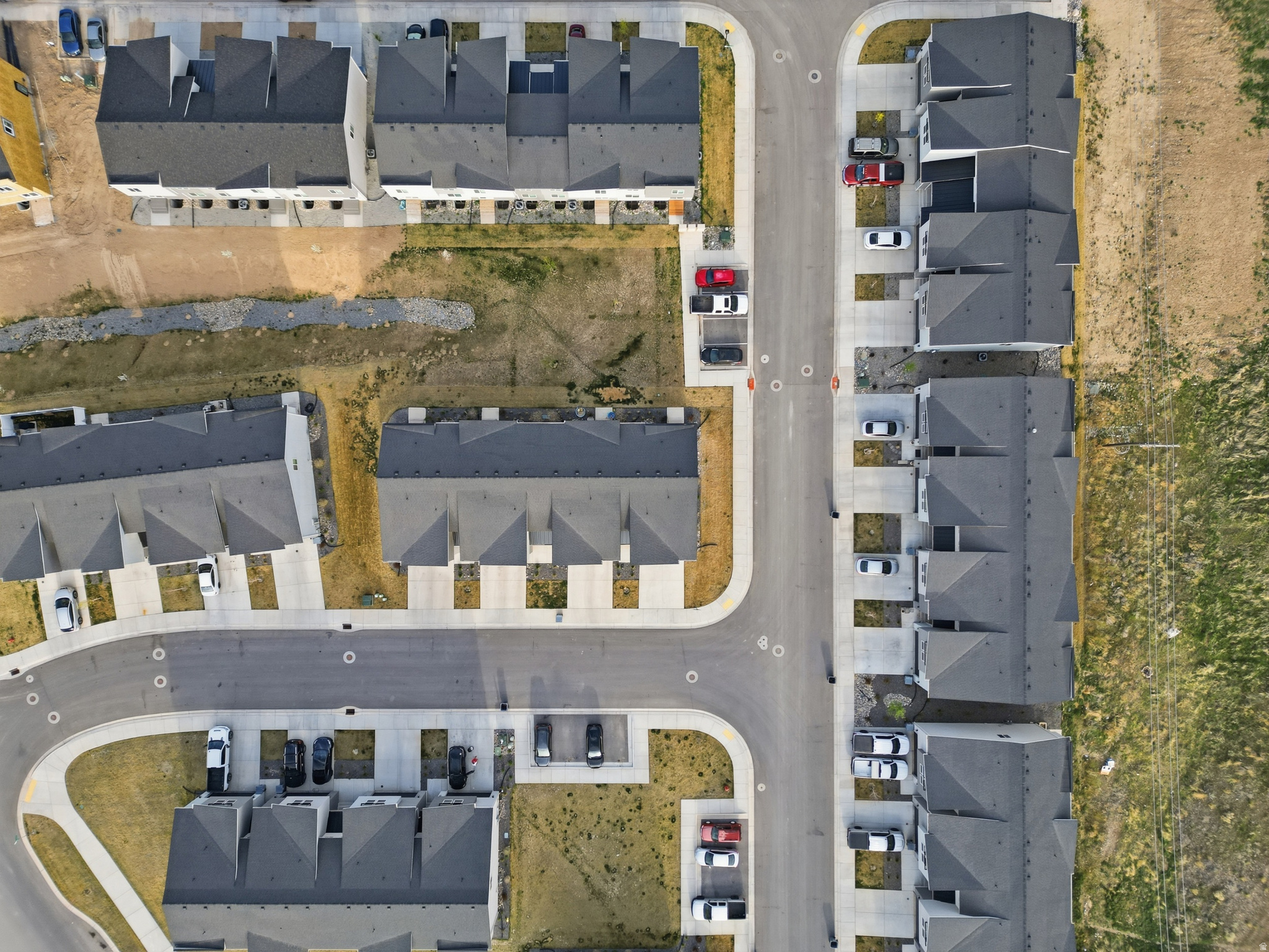 MAPLETON VILLAGE - Residential