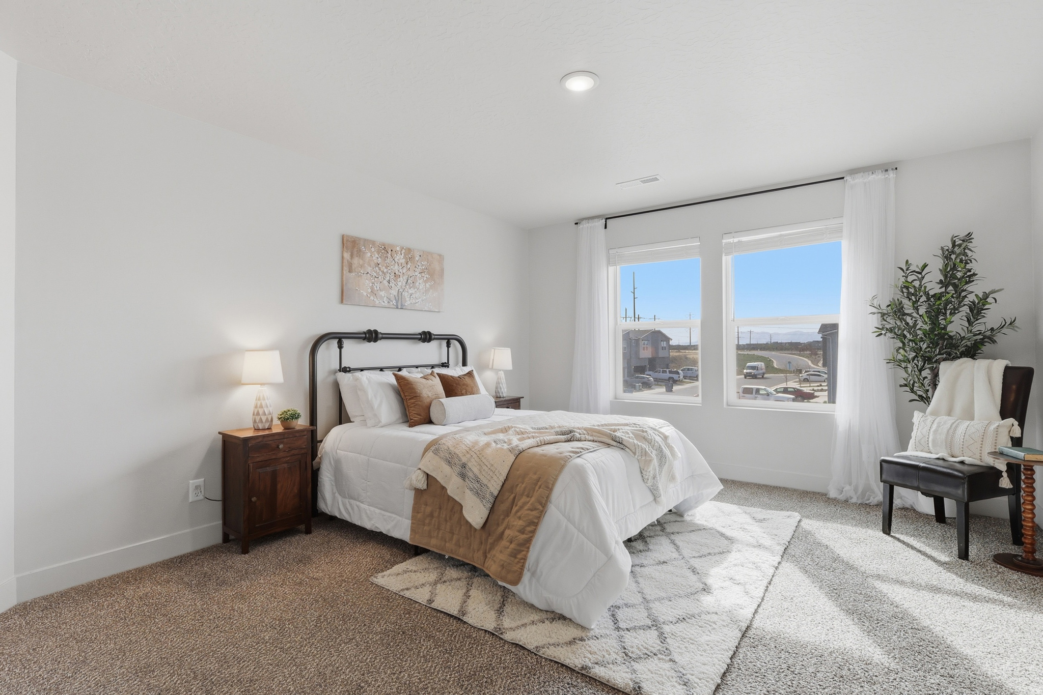 MAPLETON VILLAGE - Residential