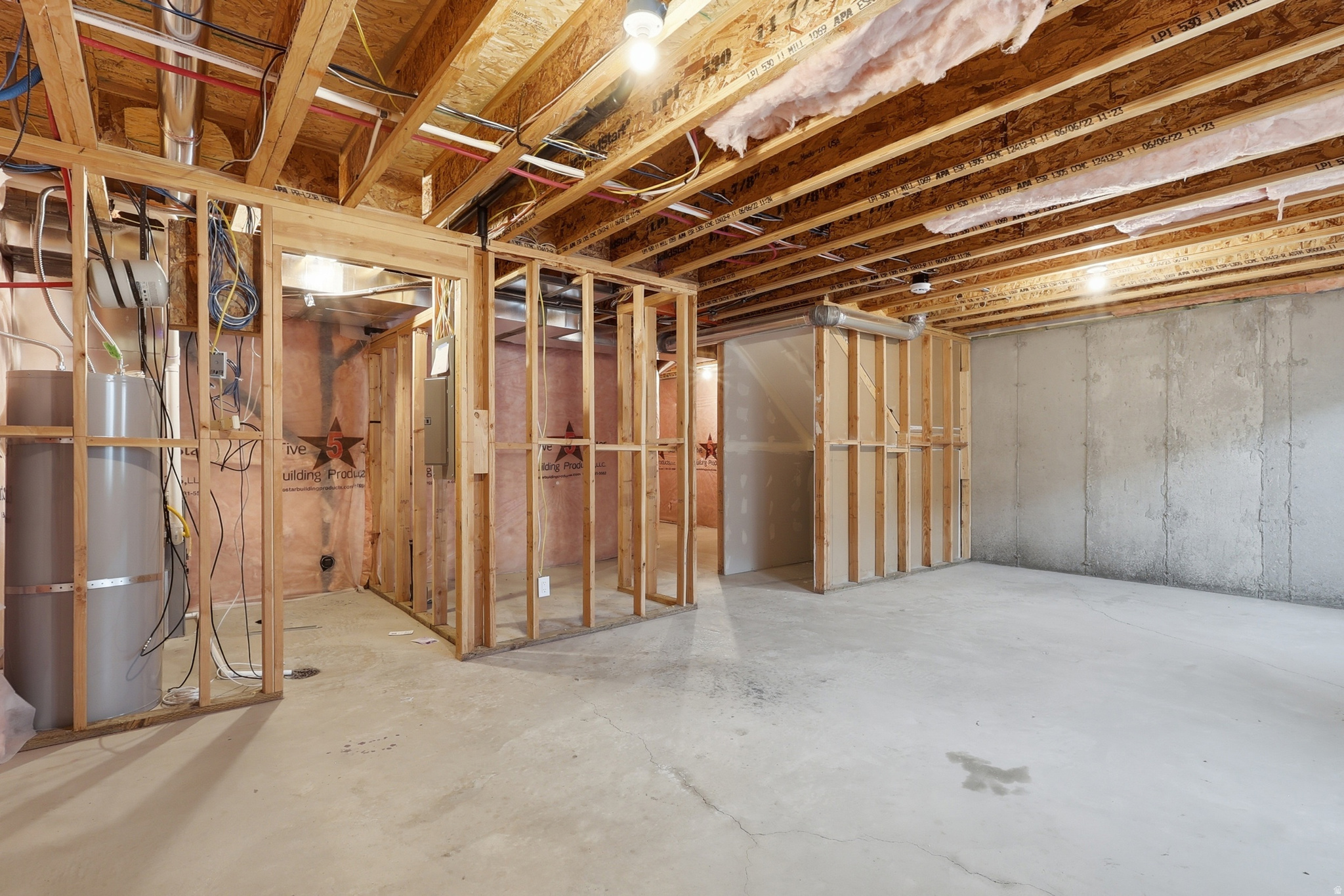 MAPLETON VILLAGE - Residential