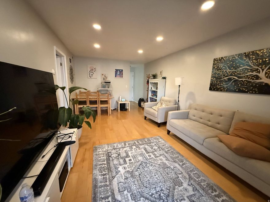 Perfect opportunity for a first home or investment property. Short-term rentals are approved by the HOA (buyer is to do their own research on county and state reuglations for short-term rentals.) The location is convenient with easy freeway access, only 15 mins from downtown SLC and about 15 mins. to the airport.