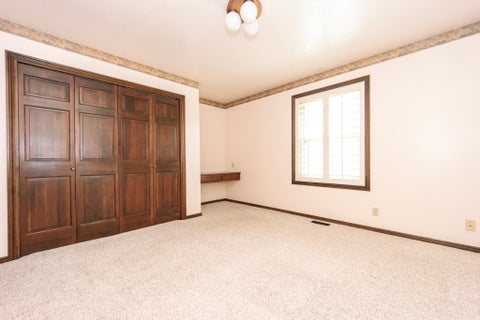 Tiny photo for 1063 E 5700 S, South Ogden, UT 84405 (MLS # 2172790)