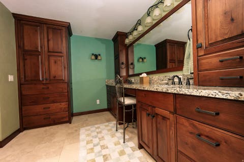 Tiny photo for 1063 E 5700 S, South Ogden, UT 84405 (MLS # 2172790)