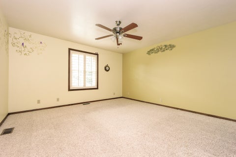 Tiny photo for 1063 E 5700 S, South Ogden, UT 84405 (MLS # 2172790)