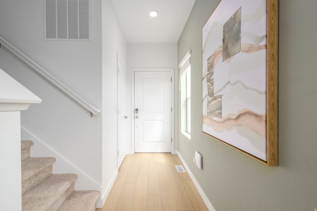 Photo of 1573 W BRIGHT EYES LN #1482, Saratoga Springs, UT 84045 (MLS # 2126205)