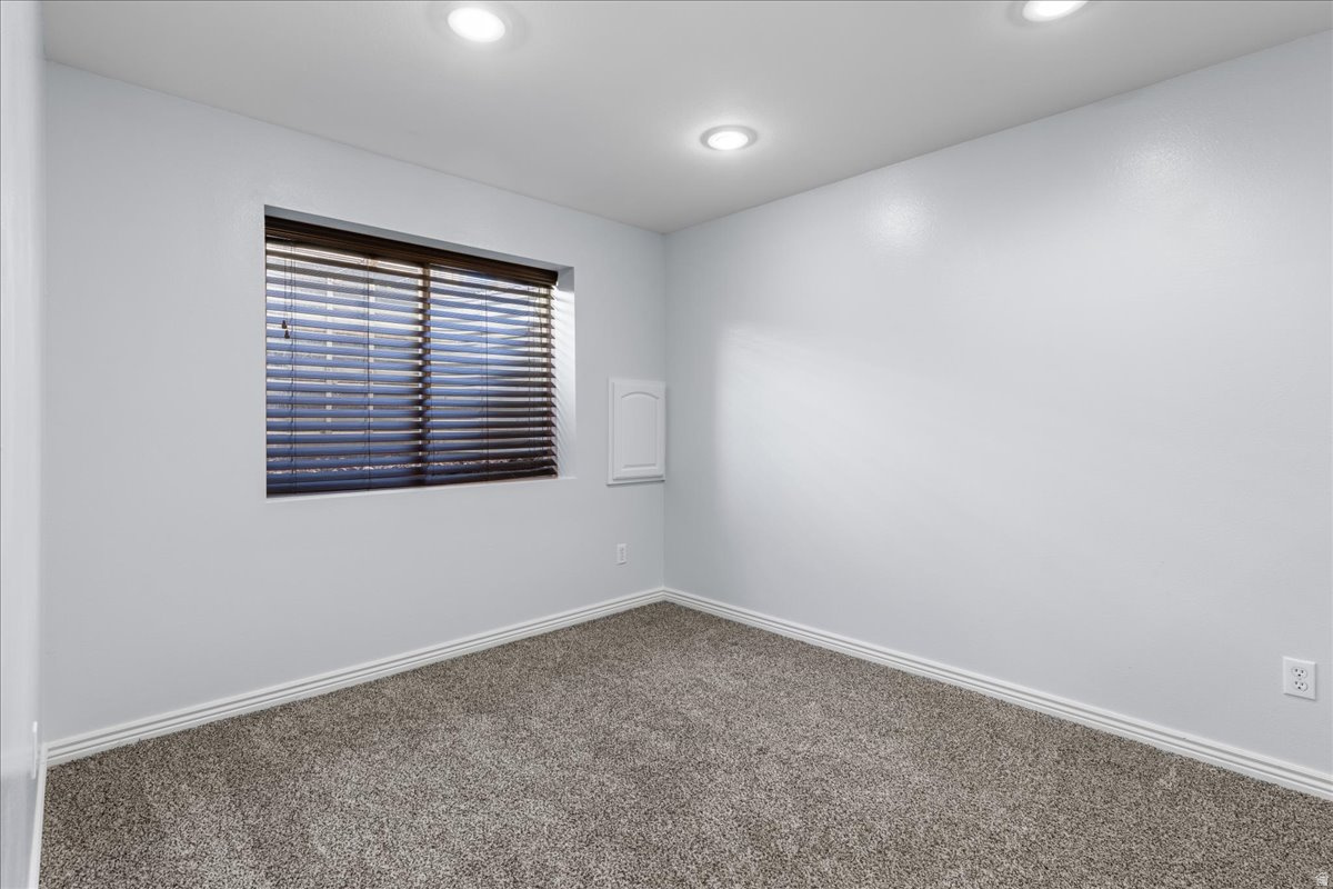 OVERLAKE ESTATES - Residential