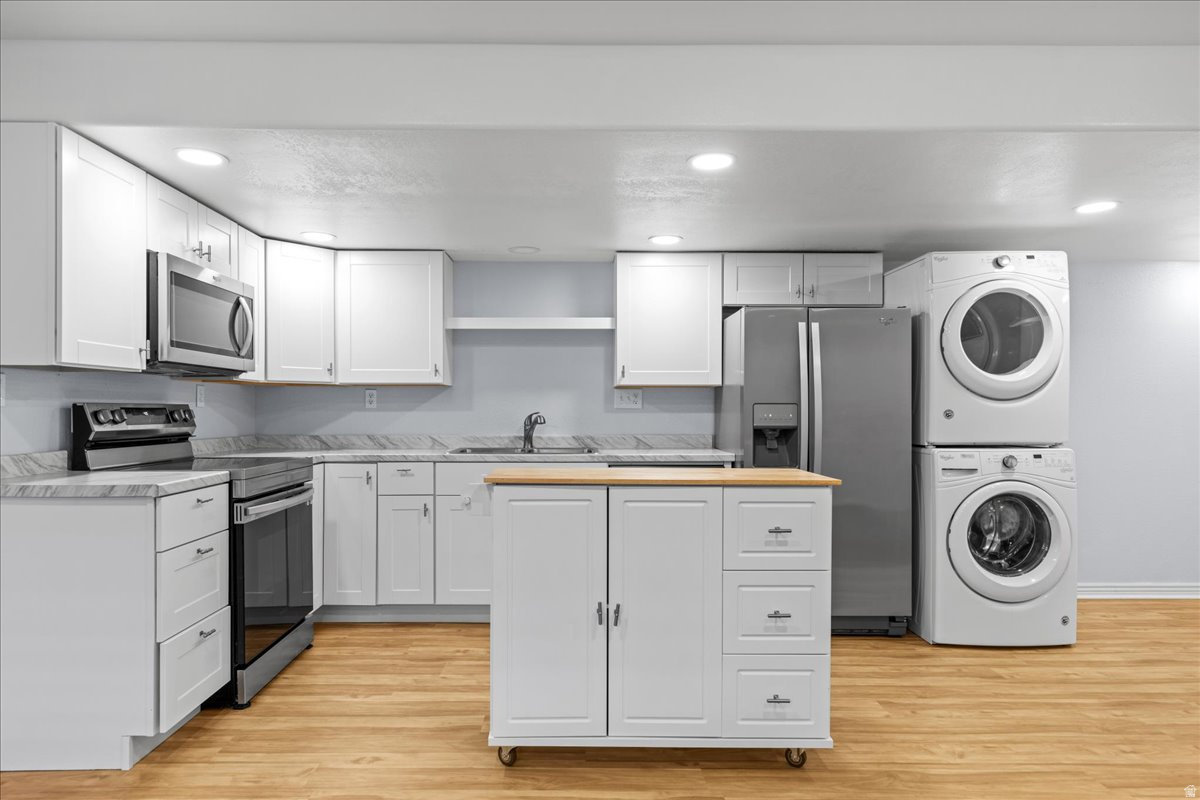 OVERLAKE ESTATES - Residential